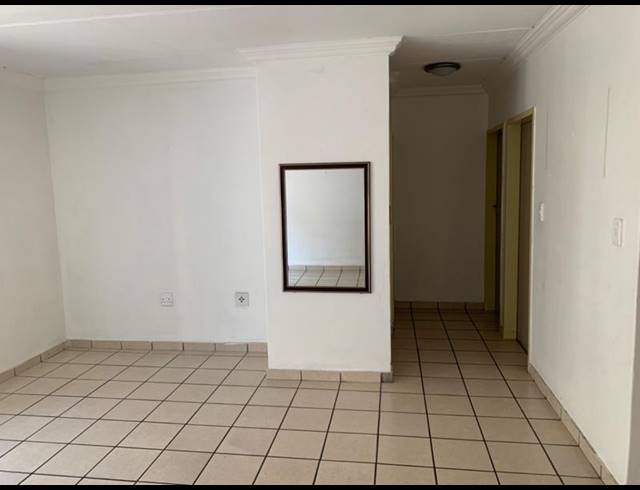 2 BEDROOM PROPERTY TO RENT IN VANDERBIJLPARK SE 4